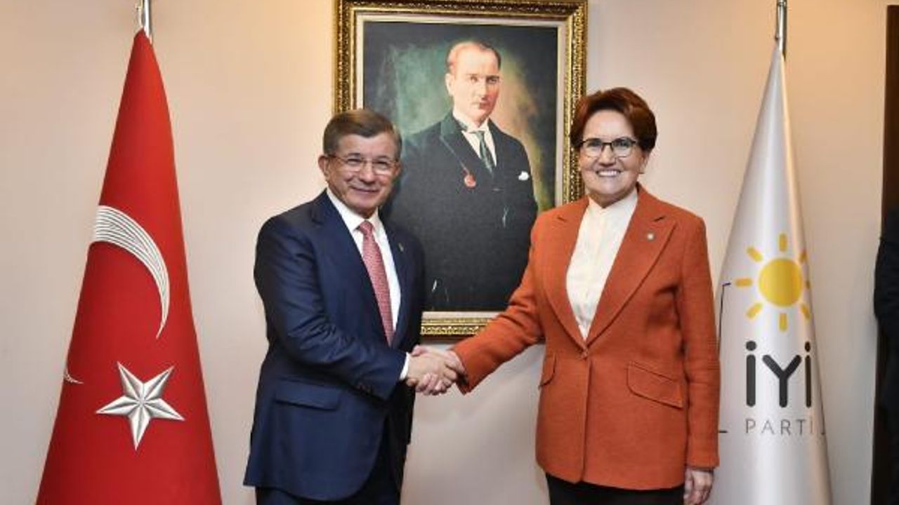 Ahmet Davutoğlu, Meral Akşener ile görüştü