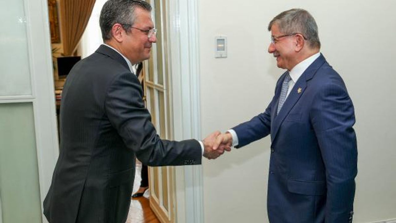 CHP Genel Başkanı Özgür Özel, Davutoğlu ile görüştü
