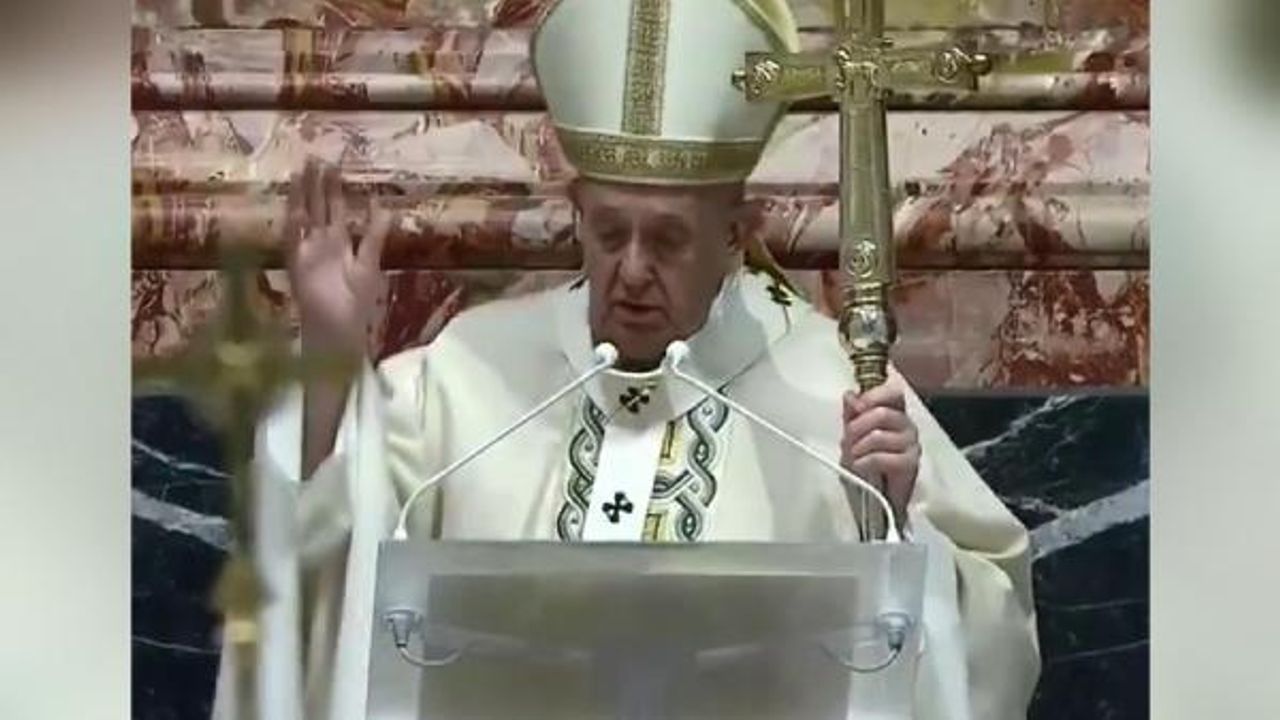 Papa Francis, İran’da bombalı saldırı için dua etti...