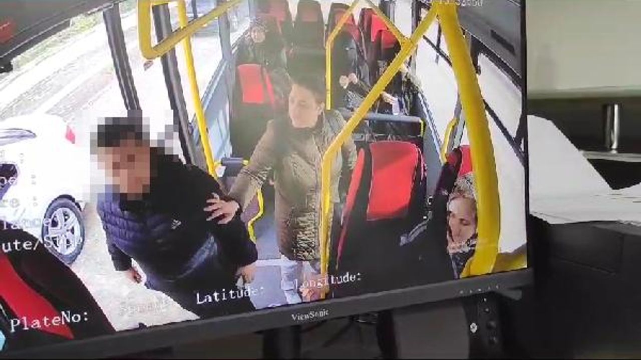 Zihinsel engelli çocuk, otobüs şoförünü bıçakladı
