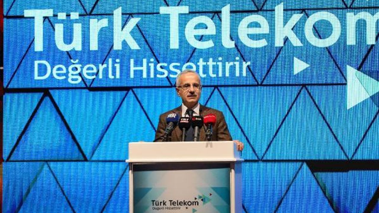 Uraloğlu: Türkiye'yi telekomünikasyon merkezi haline getiriyoruz