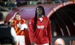 Galatasaray'da Gomis krizi çözüldü