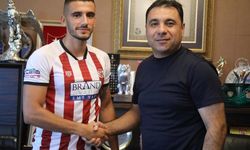 Sivasspor, Achilleas Poungouras'la 2 yıllık sözleşme imzaladı