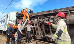 Endonezya’daki tren kazasında 4 kişi öldü, 29 kişi yaralandı