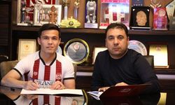 Sivasspor, Turgunboev ile 1.5 yıllık sözleşme imzaladı