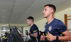 Fenerbahçeli futbolcular kuvvet ve esneklik testlerinden geçti