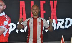 Alex Pritchard, Sivasspor'a 2 yıllık imza attı