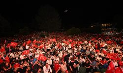 Türkiye-Hollanda maçı dev ekranda izlenecek