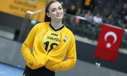 VakıfBank'ta yeni kaptan Zehra Güneş oldu