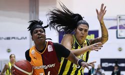 Fenerbahçe Opet - Galatasaray Çağdaş Faktoring: 82-73