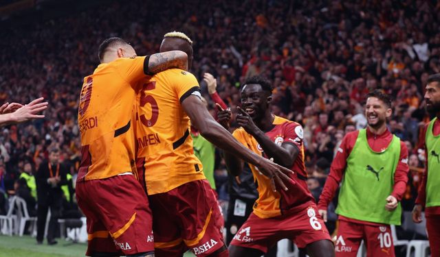 Galatasaray, Beşiktaş derbisinde 2-1 kazandı