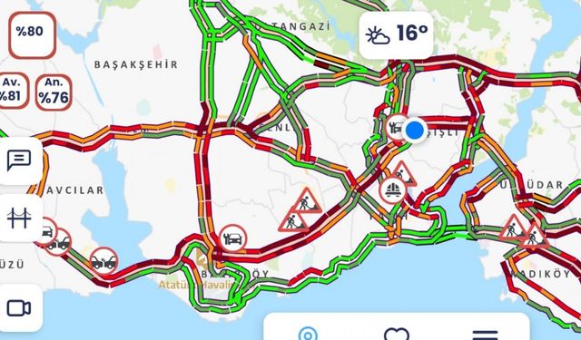 İstanbul’da haftanın son iş gününde trafik yüzde 80’e ulaştı