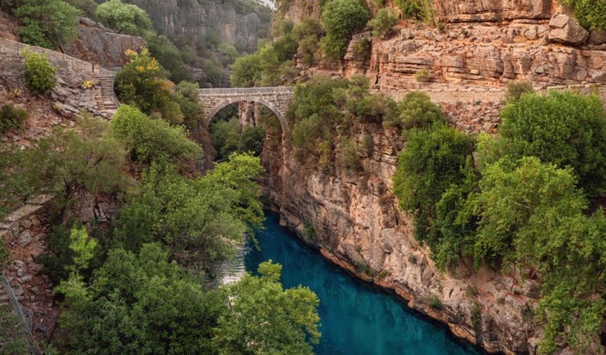 Köprülü Kanyon Rafting; Manavgat gezilecek yerler